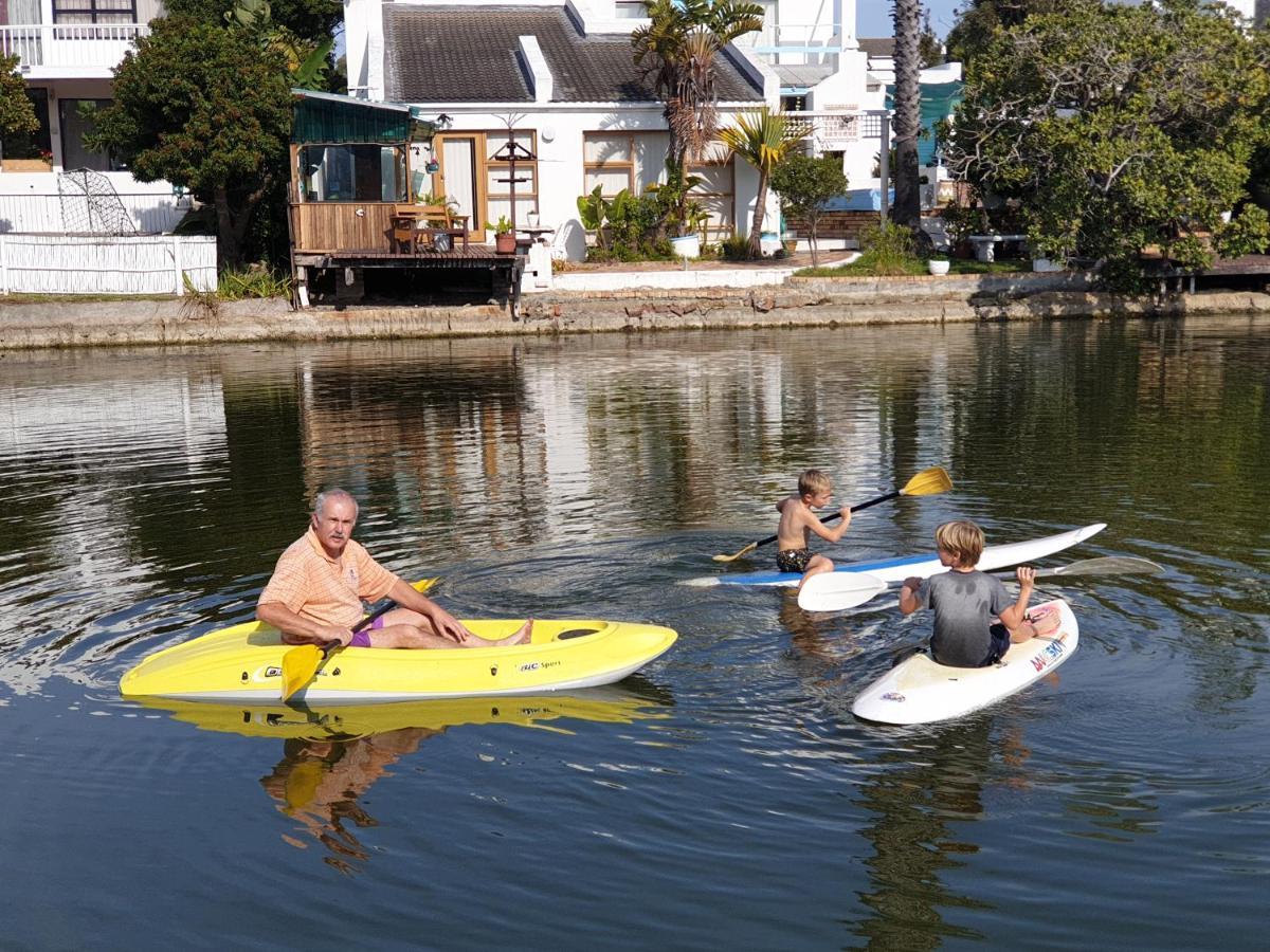 Boutique Accomodation On The Water In Marina Da Gama, Muizenberg, Kapstadt Exterior foto